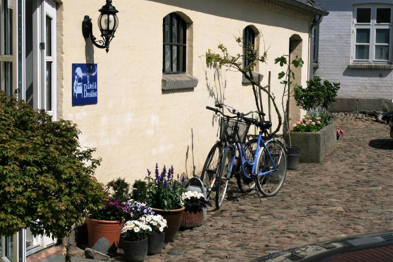 Rodkaergard Bed&Breakfast Кертеминде Екстериор снимка